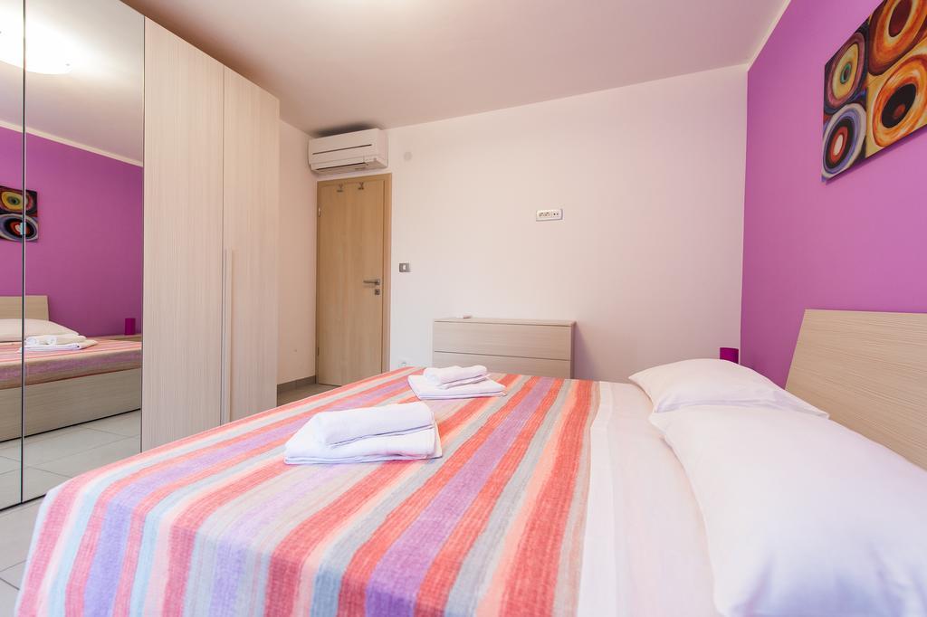 Blue Sky Apartments Rogoznica  Exterior foto