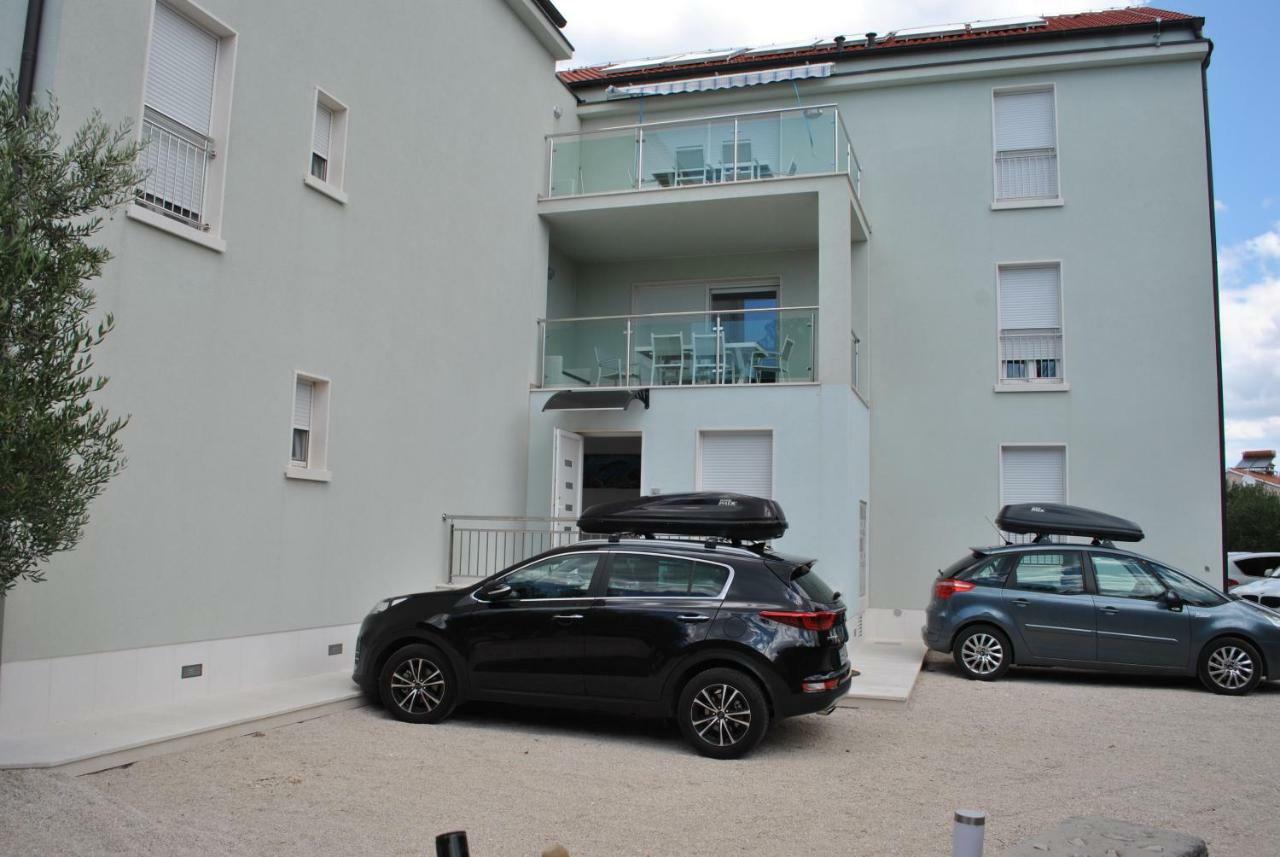Blue Sky Apartments Rogoznica  Exterior foto